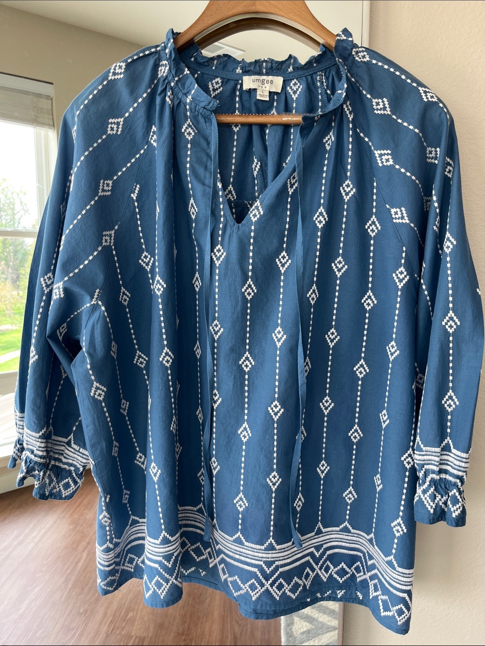 Umgee Anthropologie blue embroidered 100% cotton top with 3/4 sleeves - NWOT